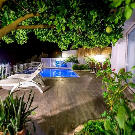 Dunya Villa *